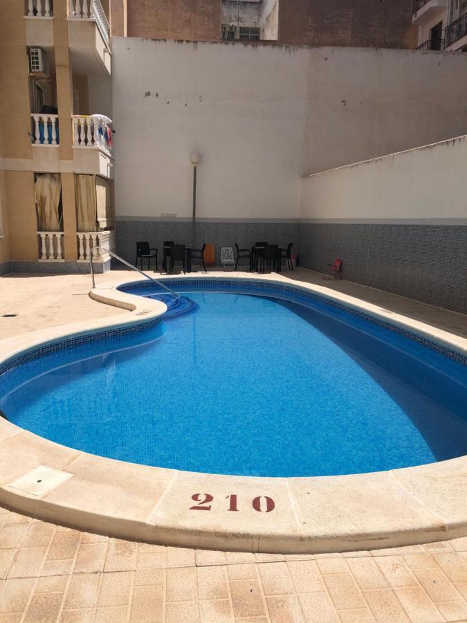 Cozy Apartment By The Sea Palangre 17 Τορεβιέχα Εξωτερικό φωτογραφία